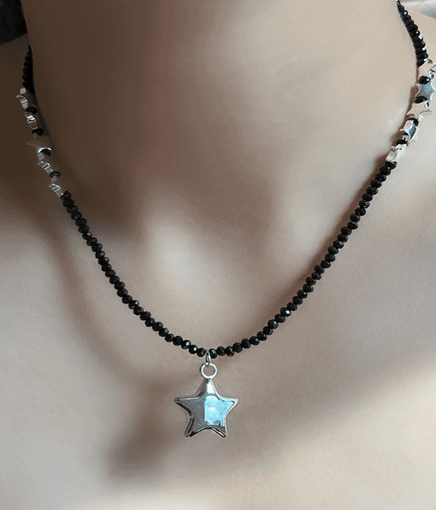 silver star black beads necklace
